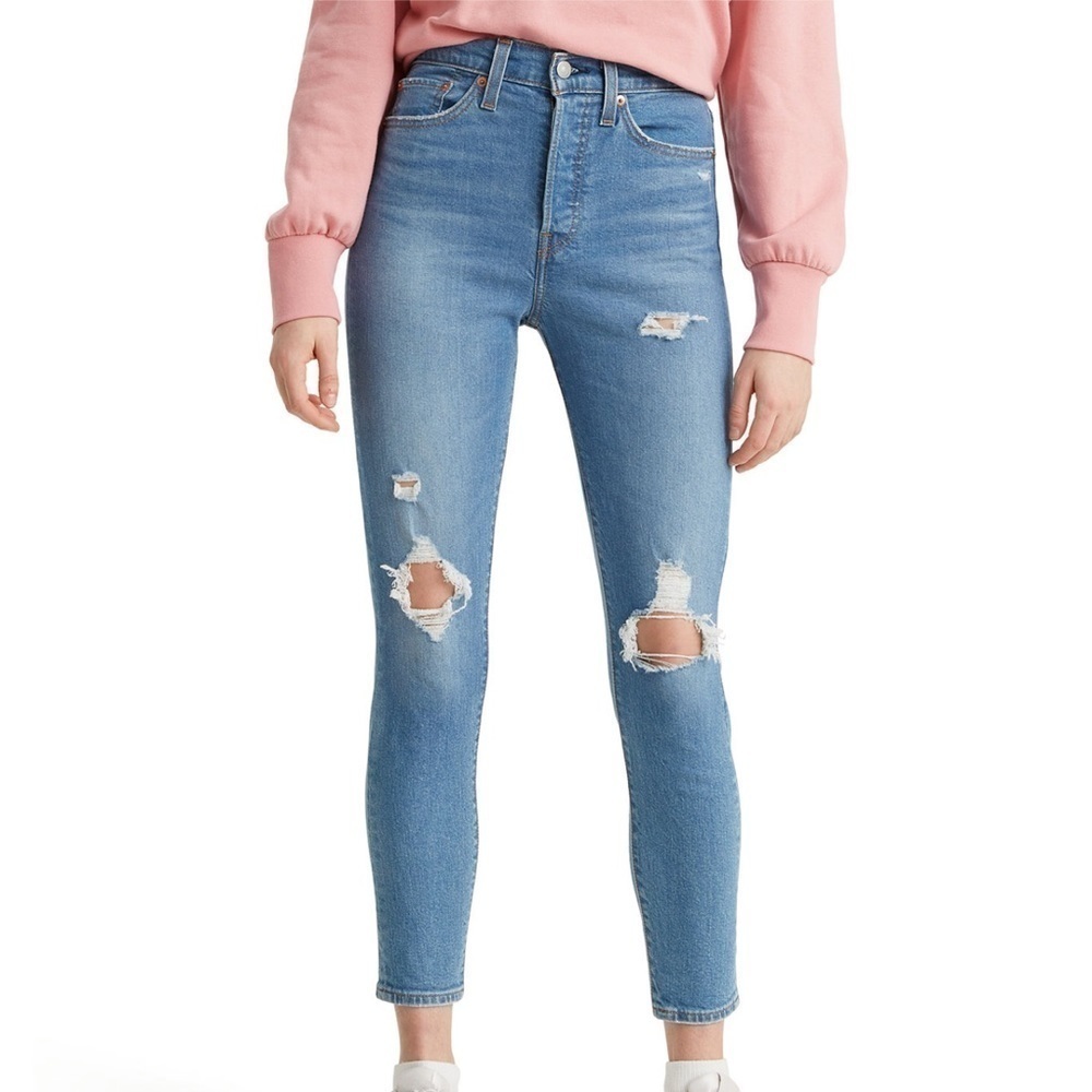 WOMEN’S Levi’s Skinny Wedgie Jeans